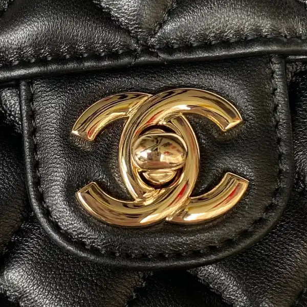 CHANEL FLAP BAG WITH TOP HANDLE-21CM