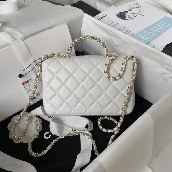 Frstbag ru CHANEL FLAP BAG WITH TOP HANDLE-18CM