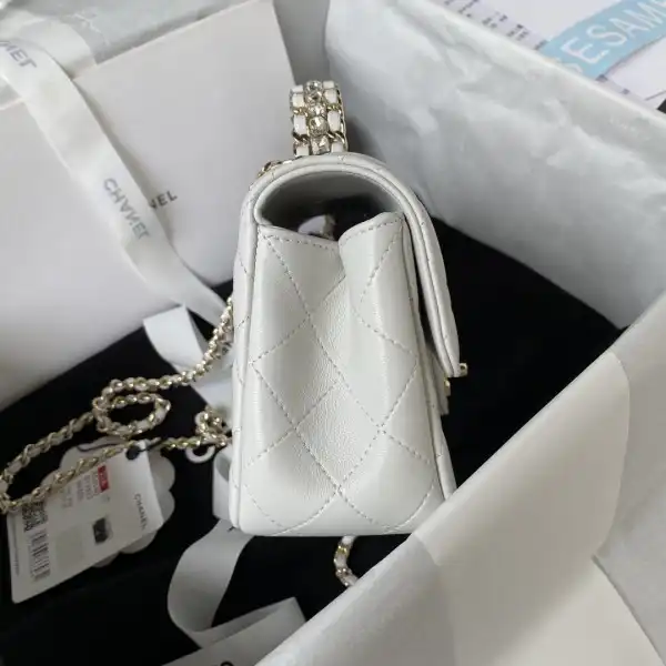 Frstbag ru CHANEL FLAP BAG WITH TOP HANDLE-18CM