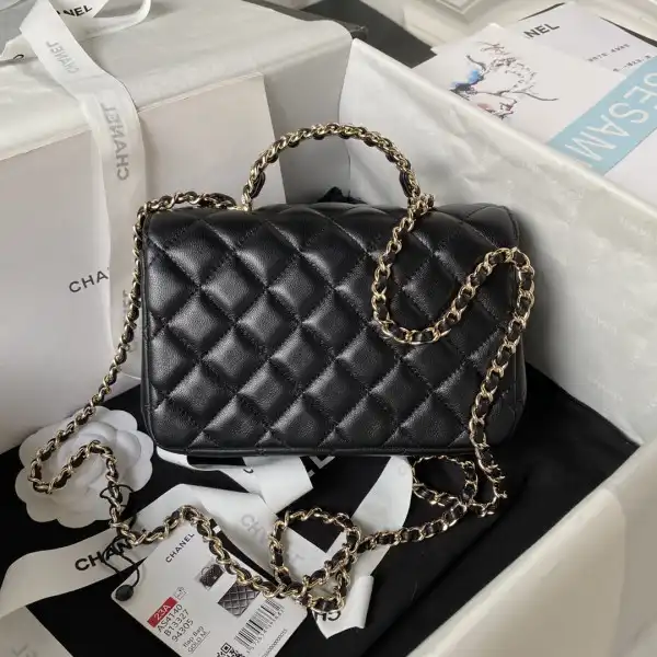 CHANEL FLAP BAG WITH TOP HANDLE-18CM