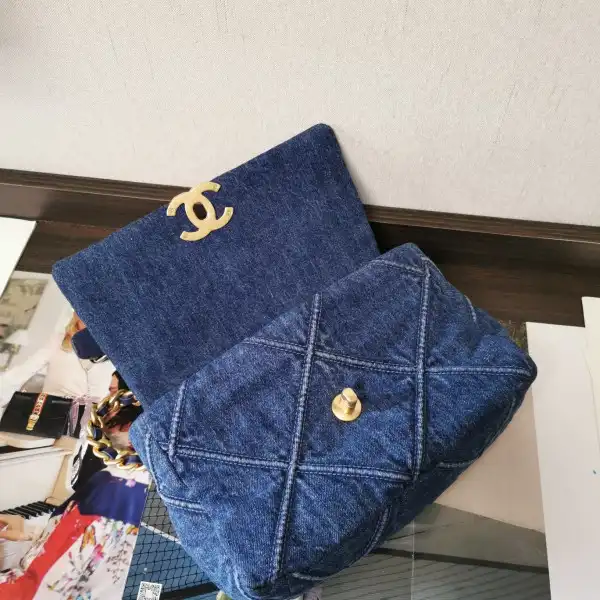 CHANEL FALP BAG - 26×16×9cm