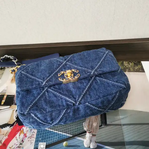 CHANEL FALP BAG - 26×16×9cm