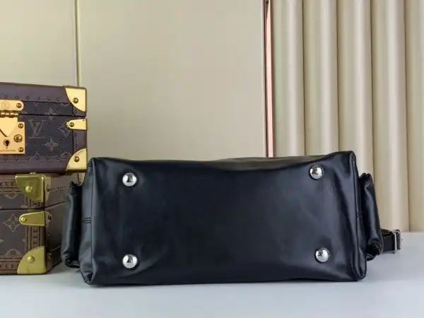 Aaa replica ru LOUIS VUITTON CarryAll Cargo -33.5 x 23x15cm