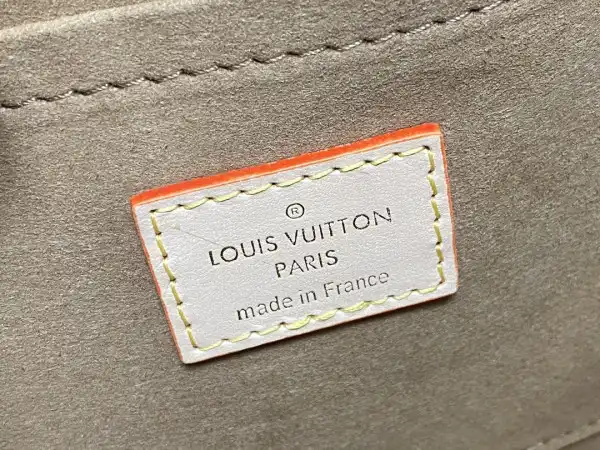 Aaa replica bags LOUIS VUITTON Around Me PM