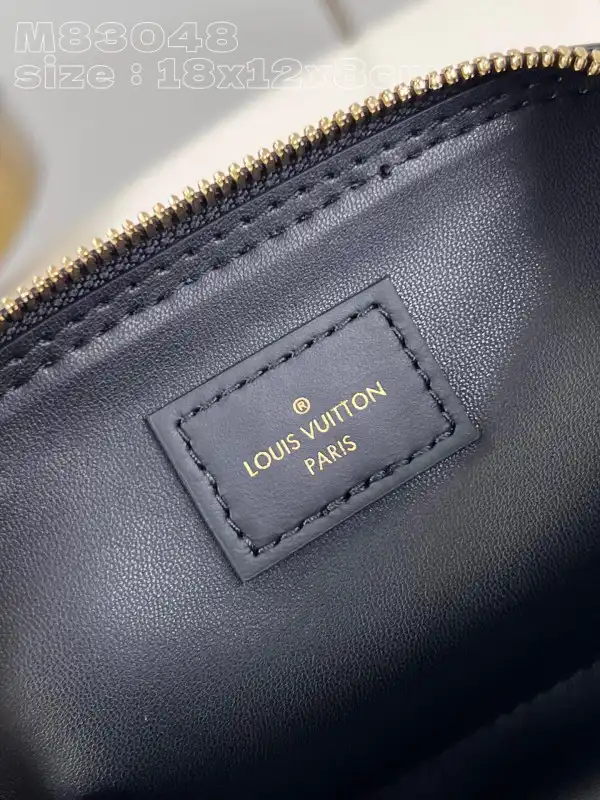 LOUIS VUITTON Nano Alma-18*12*8cm