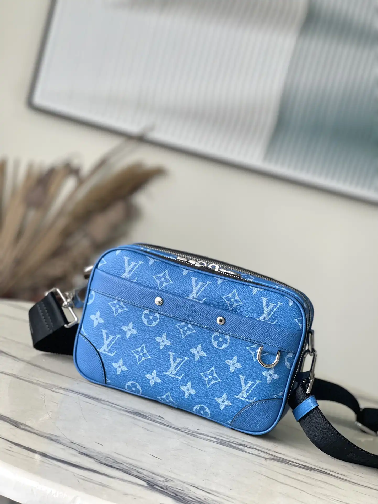 Affordable LOUIS VUITTON Nano Alpha-24*16*8 cm