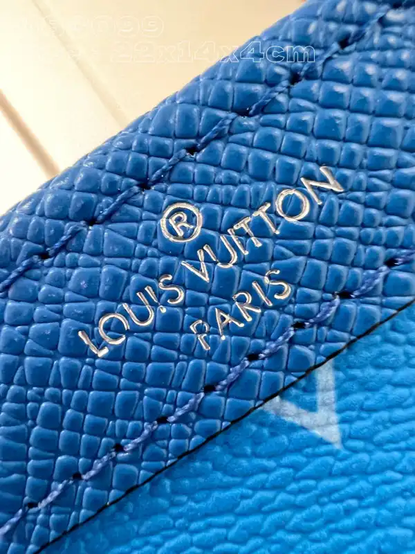 Frstbag ru LOUIS VUITTON Gaston Wearable Wallet -22*14.5*4.5CM