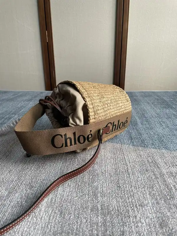 CHLOÉ Small Woody Basket - 17*16*16cm