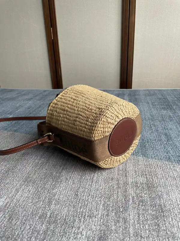 CHLOÉ Small Woody Basket - 17*16*16cm