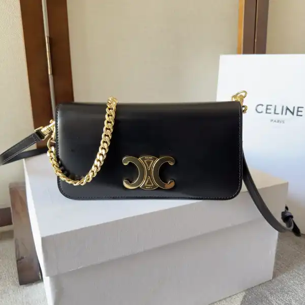 CELIN* CHAIN SHOULDER BAG TRIOMPHE