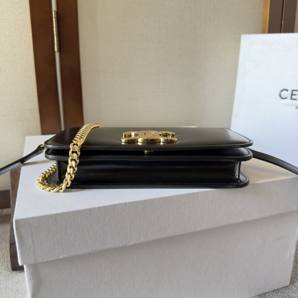 HOT SALE CELIN* CHAIN SHOULDER BAG TRIOMPHE