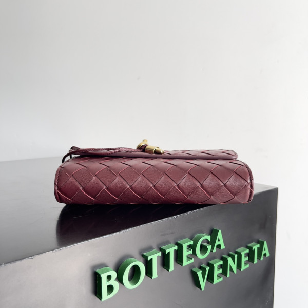 HOT SALE BOTTEGA VENETA  Andiamo - 19*11.5*3CM