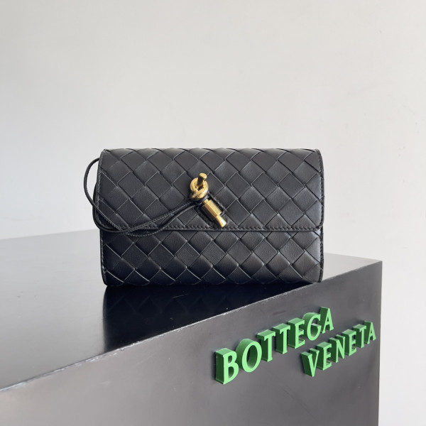 HOT SALE BOTTEGA VENETA  Andiamo - 19*11.5*3CM