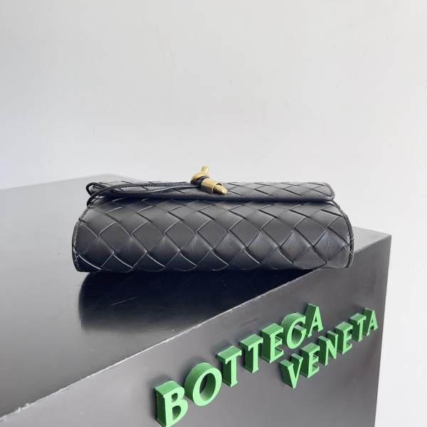 HOT SALE BOTTEGA VENETA  Andiamo - 19*11.5*3CM