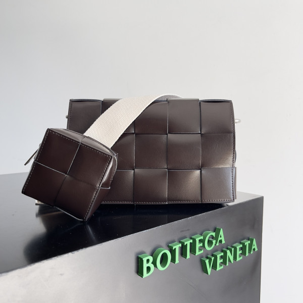 HOT SALE BOTTEGA VENETA CASSETTE-26*16*6.5cm