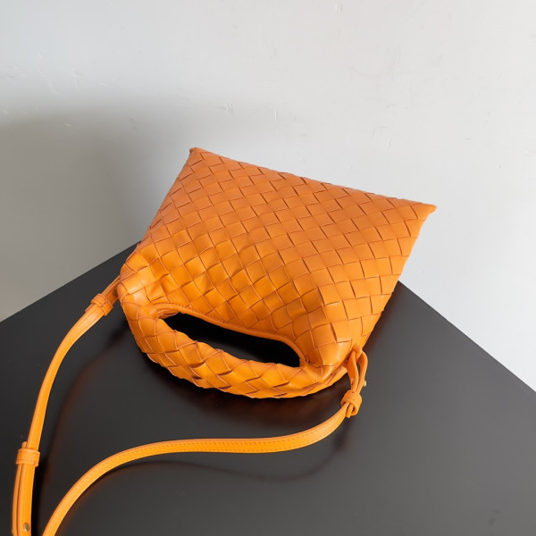 HOT SALE BOTTEGA VENETA MINI Hop-25.5*14.5*11cm