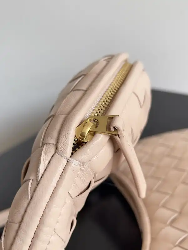 BOTTEGA VENETA Small Gemelli-24.5*7*19cm