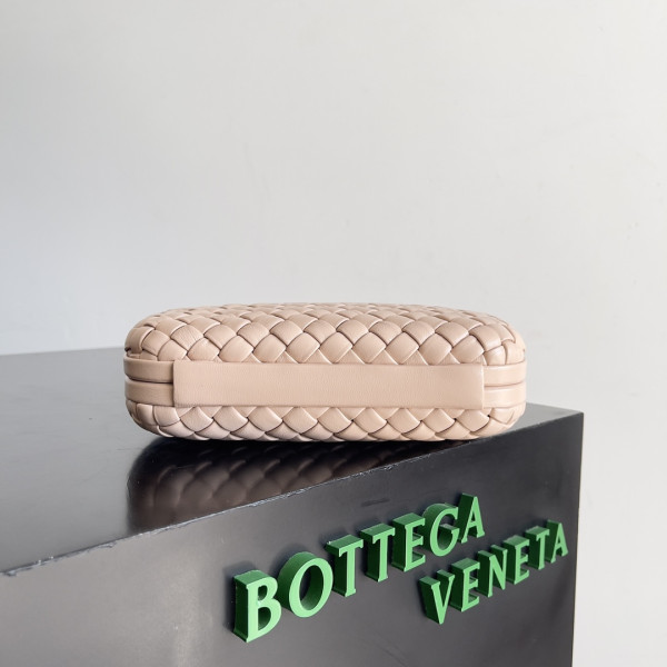 HOT SALE BOTTEGA VENETA Knot Minaudiere-20-12-5.5cm