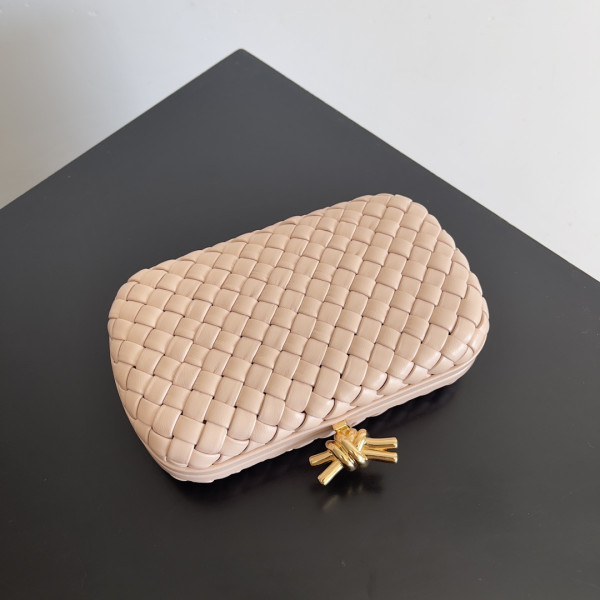 HOT SALE BOTTEGA VENETA Knot Minaudiere-20-12-5.5cm