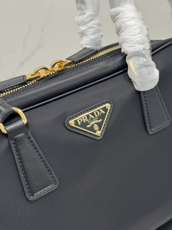 HOT SALE Prada Re-Edition 1978 large Re-Nylon and Saffiano leather two-handle bag