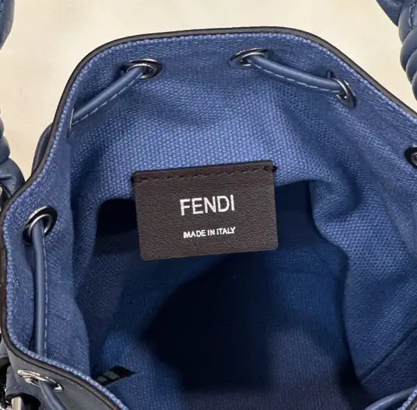 First bag ru FENDI MON TRESOR-12*18*10CM