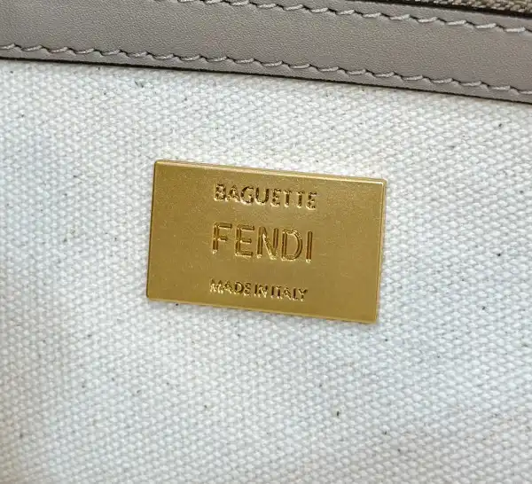 FENDI BAGUETTE-27*6*14CM