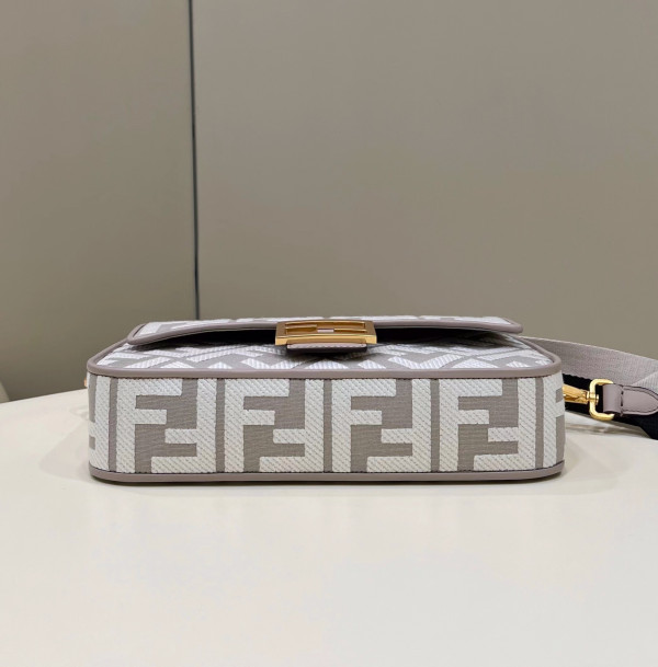 HOT SALE FENDI BAGUETTE-27*6*14CM