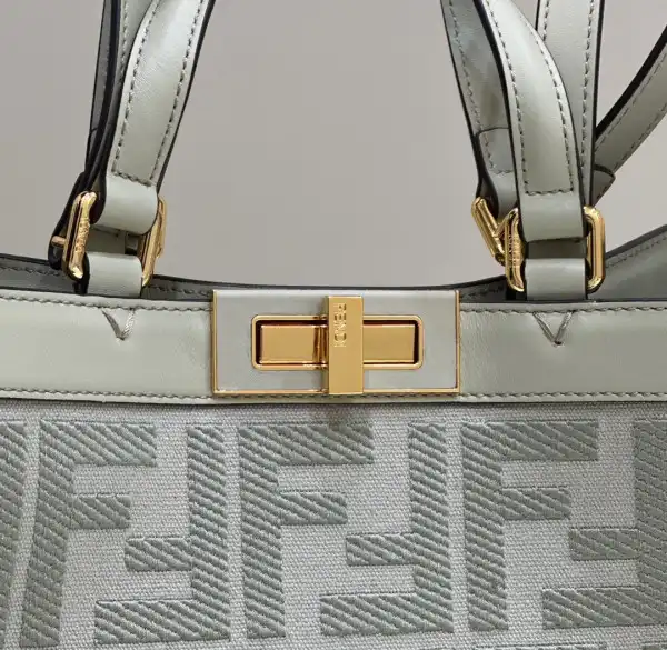 First bag ru FENDI PEEKABOO-41×16×28cm