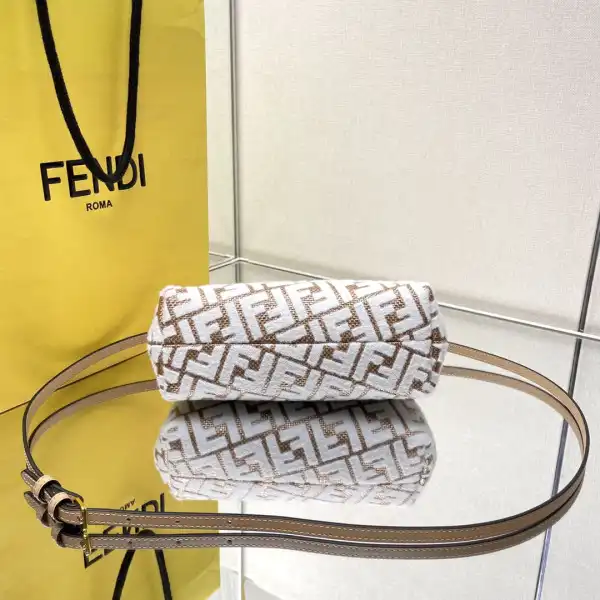 FENDI FIRST SMALL-26-18-9.5cm