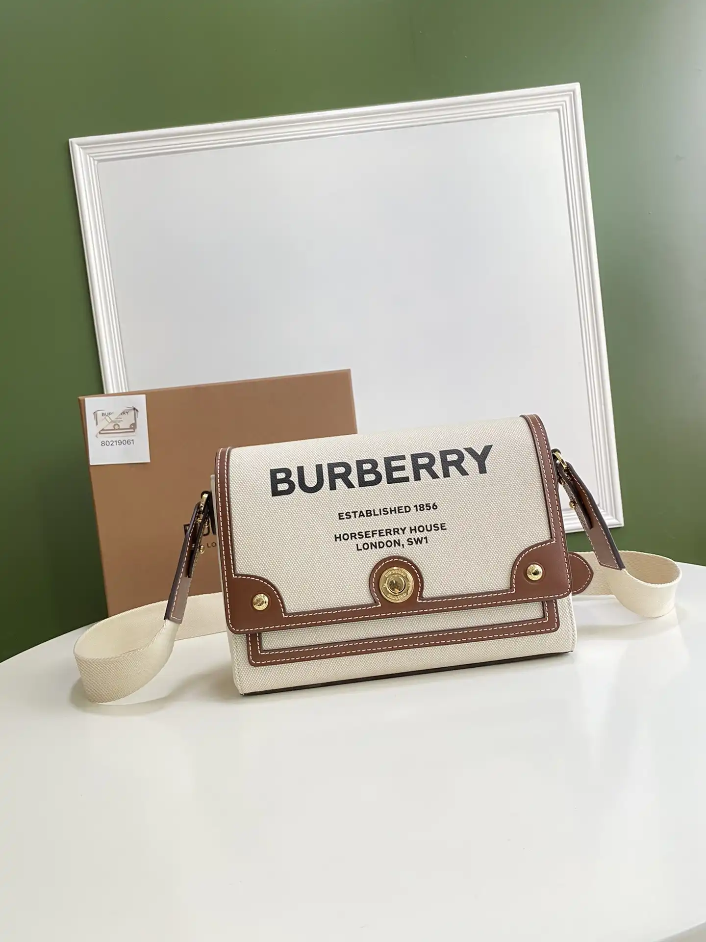 BURBERRY Note Crossbody Bag-25-8.5-18cm