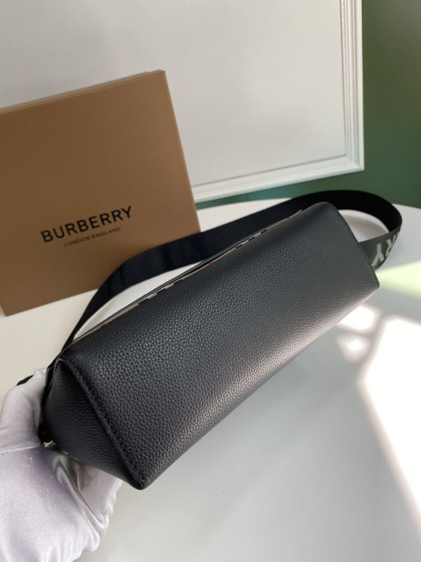 HOT SALE BURBERRY Note Crossbody Bag-25-8.5-18cm