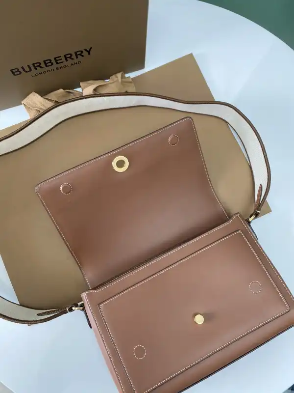 BURBERRY Note Crossbody Bag-25-8.5-18cm