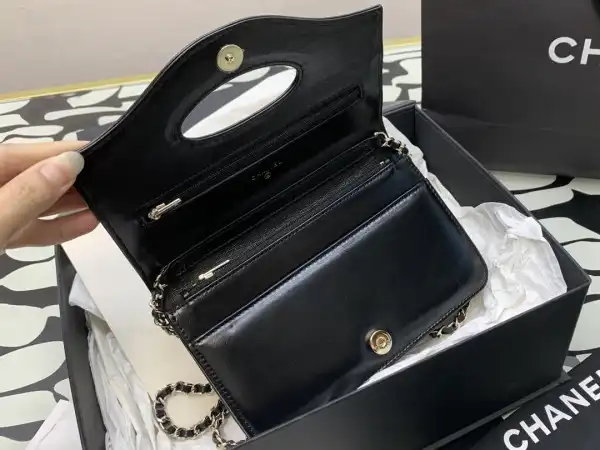 CHANEL WALLET-19CM