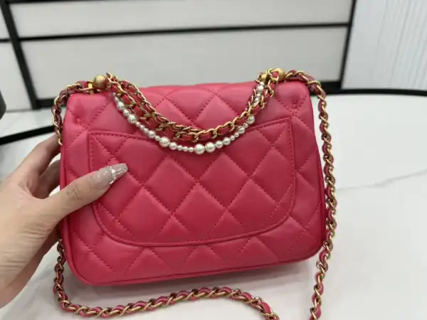 CHANEL FLAP BAG-14.5x19.5x7.5cm