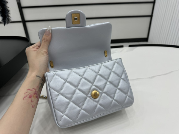 HOT SALE CL FLAP BAG-14.5x19.5x7.5cm