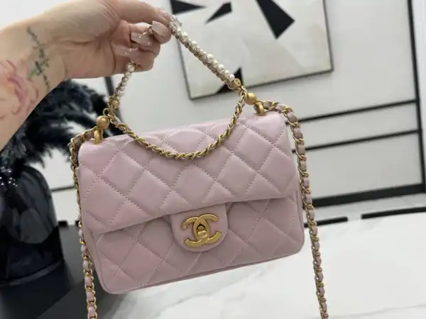 CHANEL FLAP BAG-14.5x19.5x7.5cm