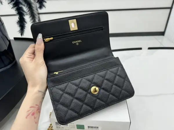 CHANEL WOC-19*12*3.5cm