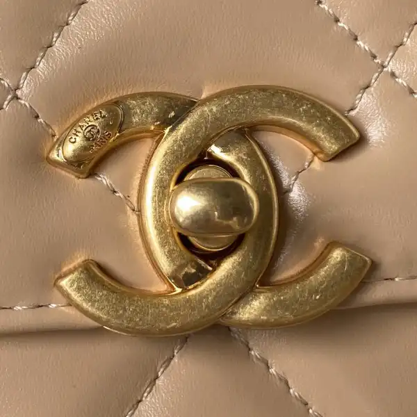 CHANEL FLAP BAG -12X19X8CM