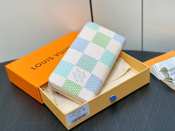 HOT SALE LOUIS VUITTON ZIPPY WALLET-19.5*10.5*2.5 cm