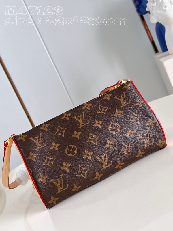 LOUIS VUITTON Pochette Tirette - 22 x 12 x5.5CM