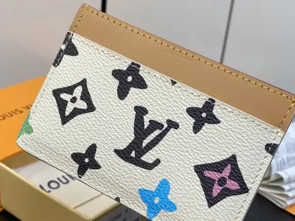 Affordable LOUIS VUITTON CARD HOLDER-11*7*0.5cm