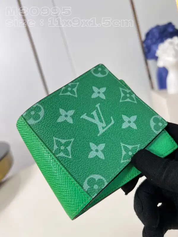 Aaa replica ru LOUIS VUITTON MULTIPLE WALLET-11.5-9-1.5cm