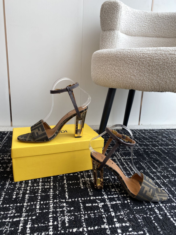 HOT SALE FENDI HEELS