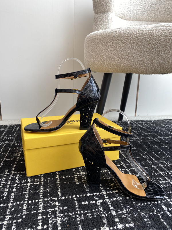 HOT SALE FENDI HEELS