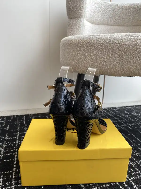 Bagsoffer yupoo FENDI HEELS