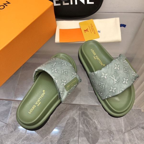 HOT SALE LOUIS VUITTON POOL PILLOW COMFORT MULE