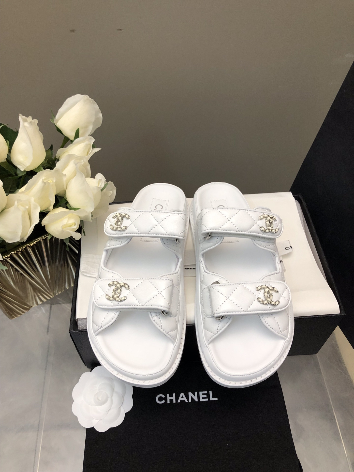 HOT SALE CL SANDALS