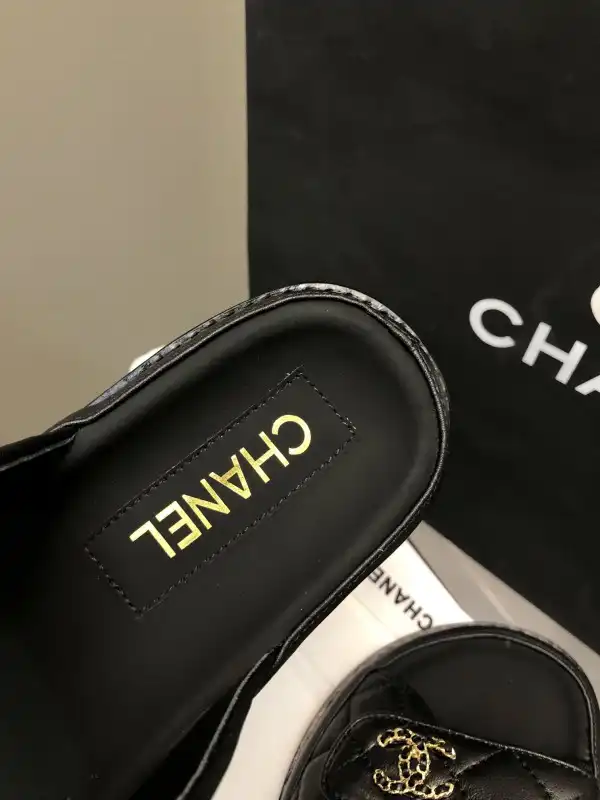 First bag ru CHANEL SANDALS