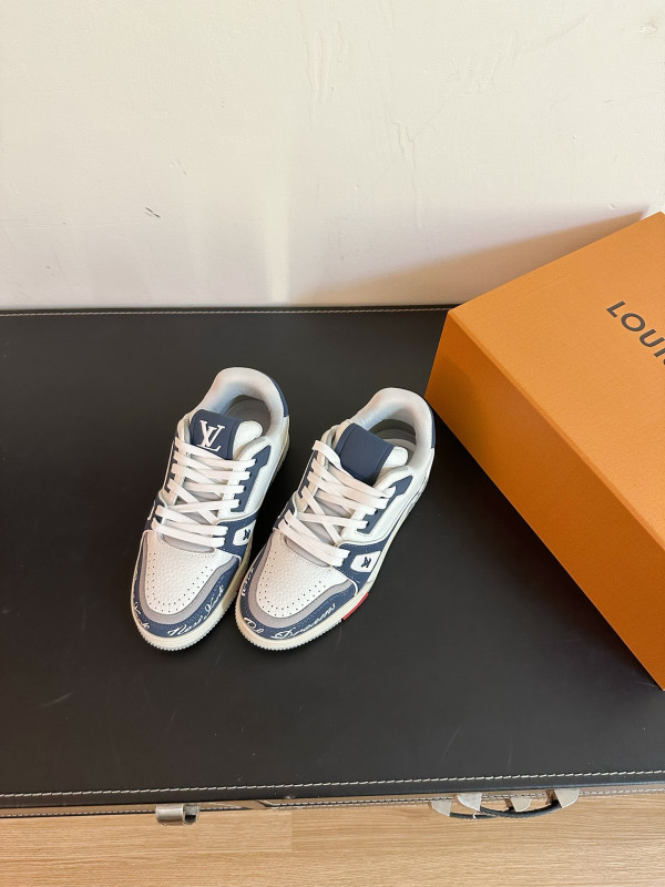 HOT SALE LOUIS VUITTON SNEAKERS