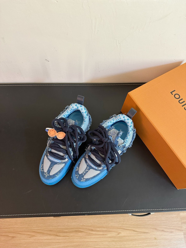 HOT SALE LOUIS VUITTON SNEAKERS